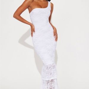NWTS Fashion Nova A Romantic Dream Lace Maxi Dress - Ivory Size XS